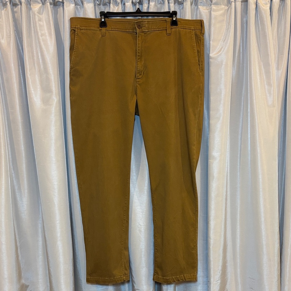 Orvis Tan Cotton Chino Pants, men’s 40x30, straight leg, flat front
